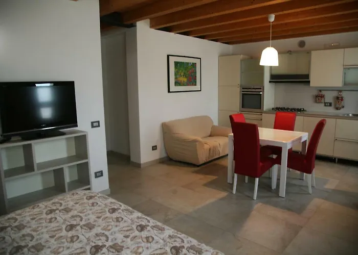 Ca' Vittori 3* Valeggio sul Mincio